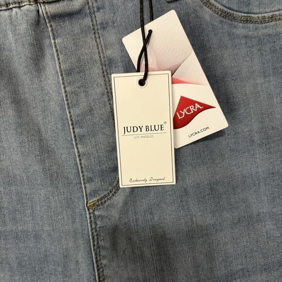 Judy Blue Skinny Fit Pull On Jeans Sz 24W Blue Light Wash Stretch Mid Rise NWT - Picture 4 of 11